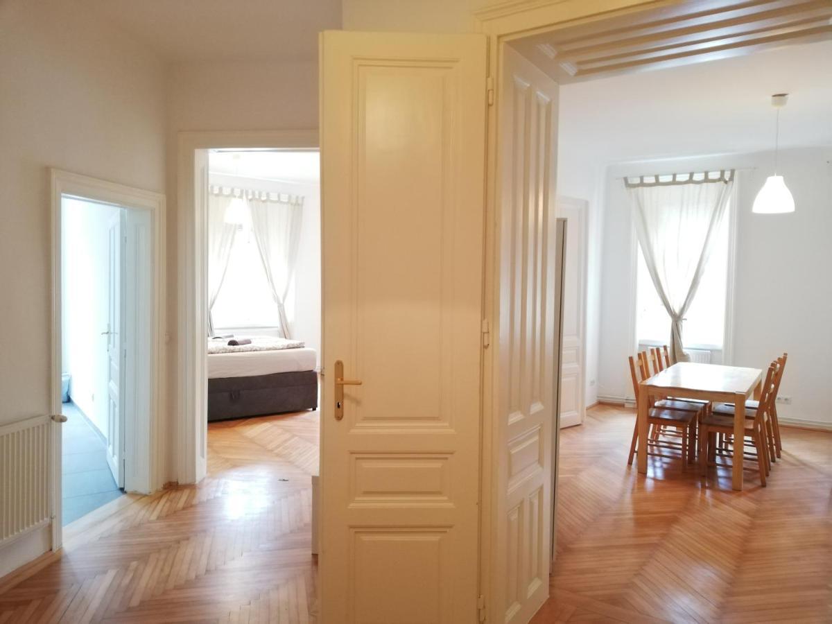 Central Living Apartments - Schoenbrunn Vienna Exterior photo